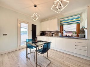 Photo 15- click for photo gallery